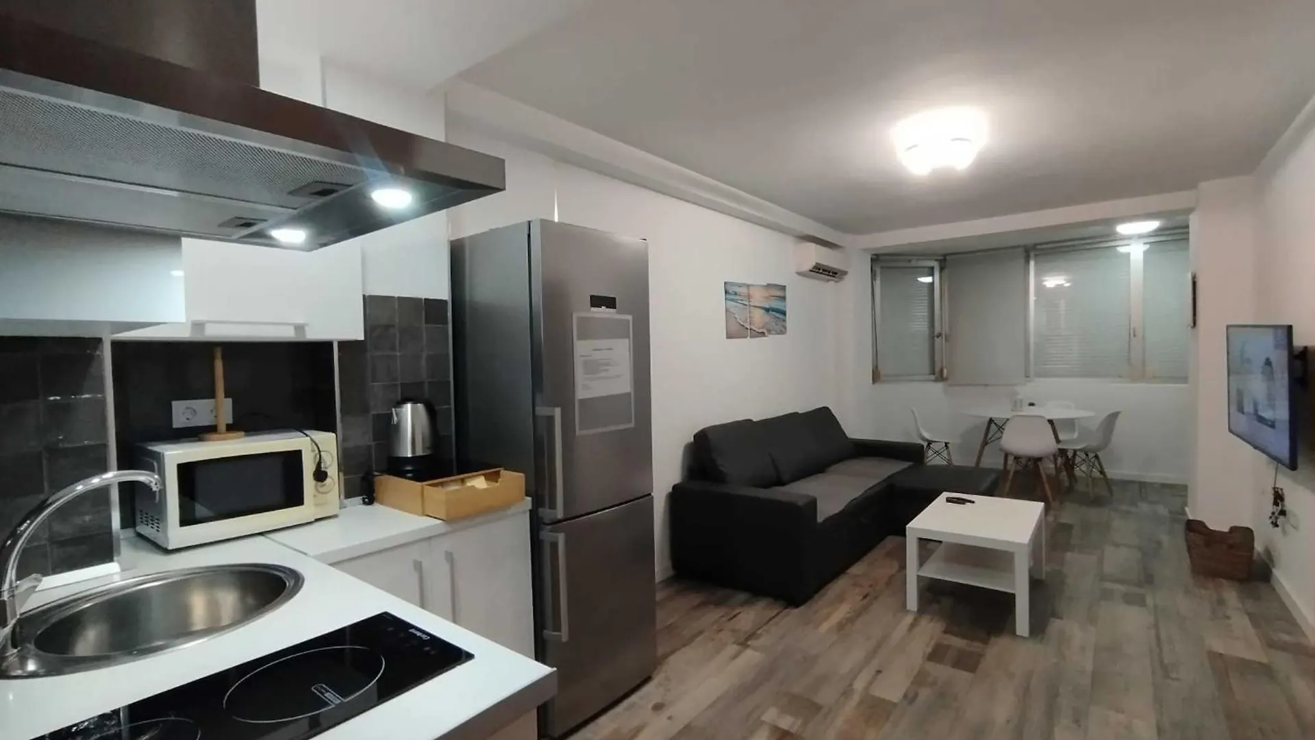 Plazamar Centro Apto 1 Dorm 3 Huesped Playa Wifi Torre Del Mar Španělsko